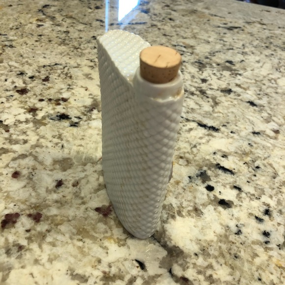 Prince Flask - Picture 2 of 5